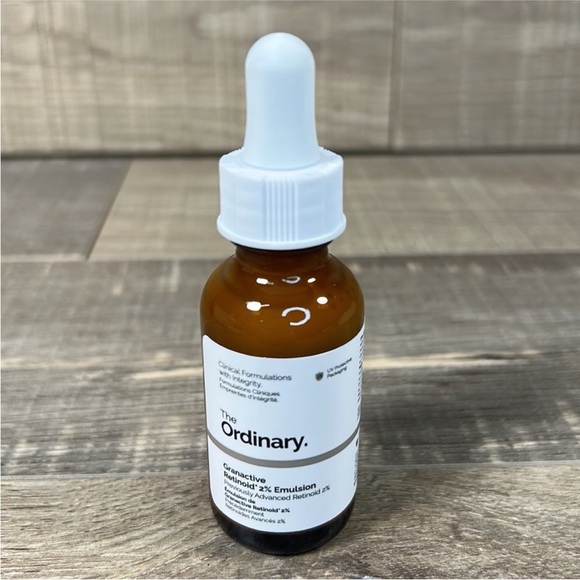 NEW ‼️ 2 x PACKS- NEW THE ORDINARY Granactive Retinoid 2% Emulsion
2 x 30ml - Picture 2 of 3